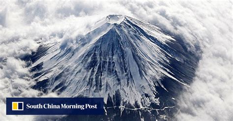 China Is ‘polluting Mount Fuji Says Japanese Study South China