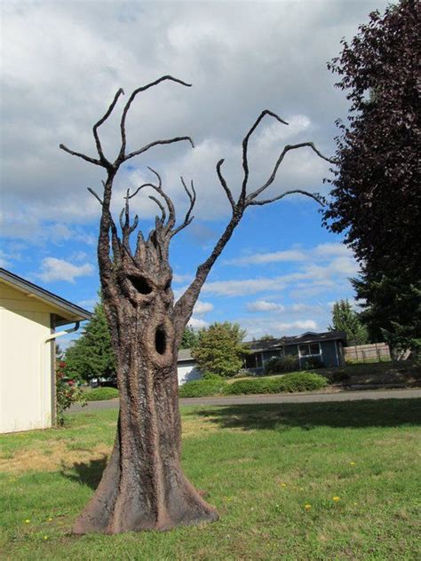 Custom Made Spooky Tree Spooky Trees Halloween Outside Outdoor