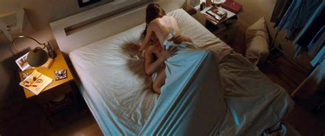 Natalie Portman Hot Sex Scene In No Strings Attached