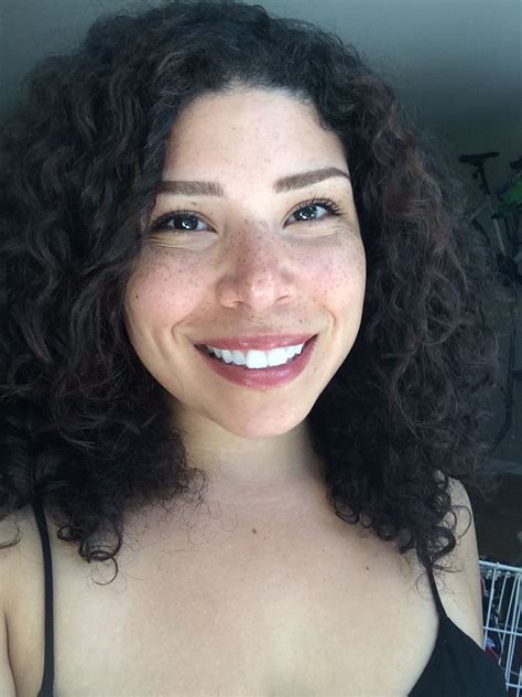 Here is a list of best hair care products to buy for 3b curly hair. 3b curly hair (With images) | 3b curly hair, Curly hair styles