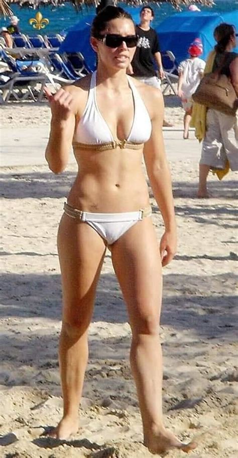 Jessica Biel In A White Bikini Showing Off Her Hot Belly Button R CelebrityBellyButtons