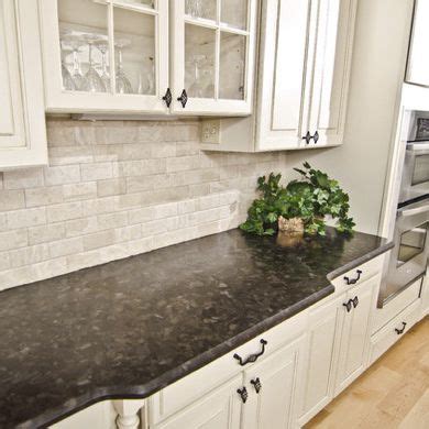 Sie können auch die vorteile jedes materials für ihre küchenarbeitsplatte oder. Granit-Arbeitsplatte - BROWN ANTIQUE - WALL GRANITE ...
