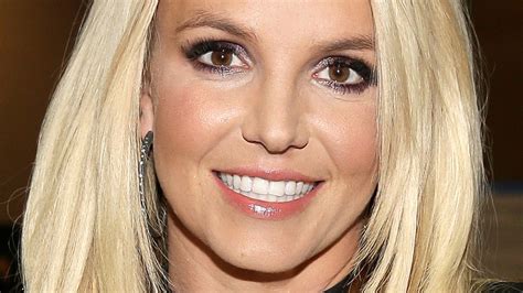 Sources Shed Light On Britney Spears Date Night Demeanor
