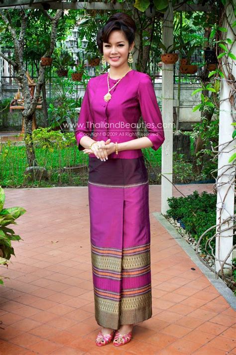 60 best images about thai sllk dress on pinterest traditional thailand wedding and bangkok