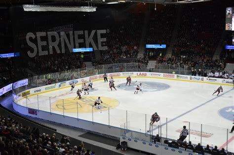 A Beginners Guide To Ice Hockey Study In Sweden The Student Blog