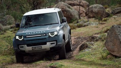 2020 Land Rover Defender 110 P400 Review Drive