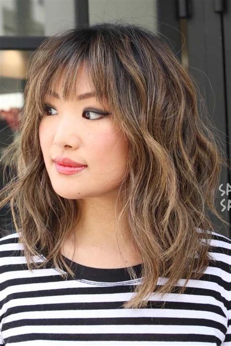 Casual Shoulder Length Hairstyle With Full Bangs