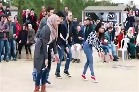 Students Grils Dancing Out Of University Top Funny Videos Top Prank Videos Top Vines Videos