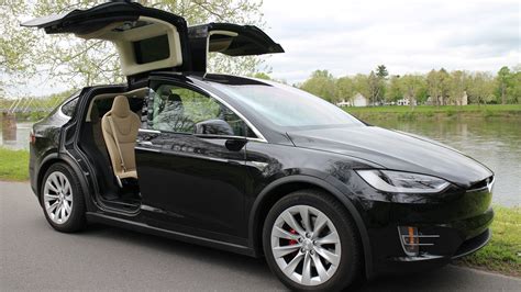 2023 Tesla Model X Review Pricing And Specs Ph