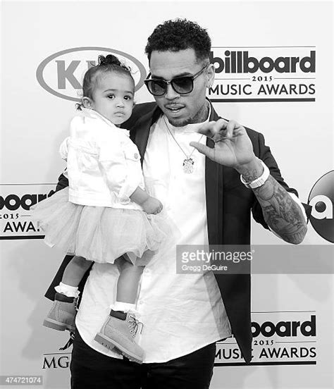 Chris Brown Singer And Red Carpet Photos And Premium High Res Pictures