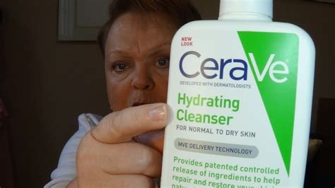 Ceramides are a great ingredient to have in a cleanser because they help to hold. TWOFER REVIEW: CeraVe Hydrating Cleanser and Moisturizing ...
