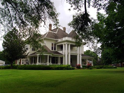 Captain Henderson House - Clio