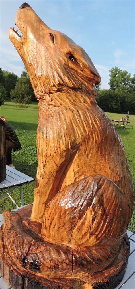 Wolf Chainsaw Carving Lawn Decoration Chainsaw Art Wood Statue