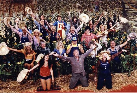 Hee Haw Childhood Tv Shows The Lawrence Welk Show Hee Haw Show