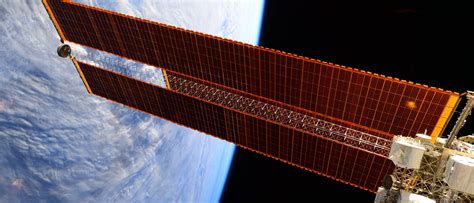 Caltechs 2500 Orbiting Solar Panels Could Provide Earth With Limitless