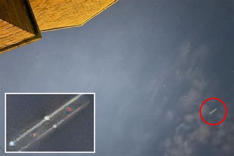 Brothers Freaked Out After Spotting Bizarre Tube Shaped Ufo Hovering