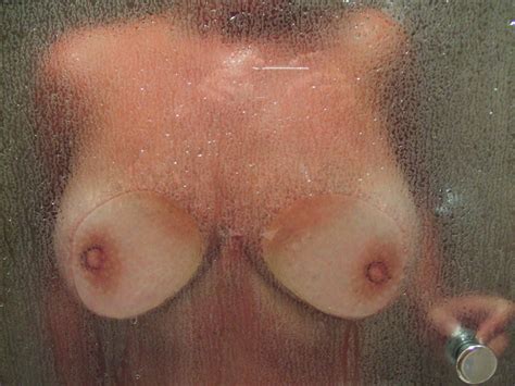 Shower Tits Tetas Grandes Yuvutu Porno Amador Porno Hecho En Casa Y