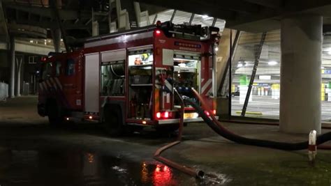 Nh collection grand hotel krasnapolsky. Vrachtwagen uitgebrand in Amsterdam Arena | NU - Het ...