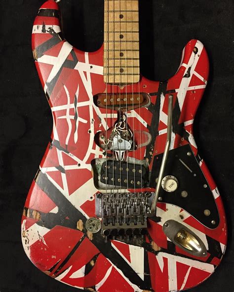 Frankenstrat Replica Amazing Attention To Detail Famous Guitars