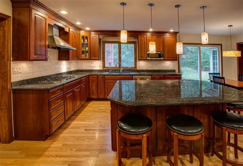 What Color Of Laminate Flooring Matches Cherry Cabinets Floor Roma