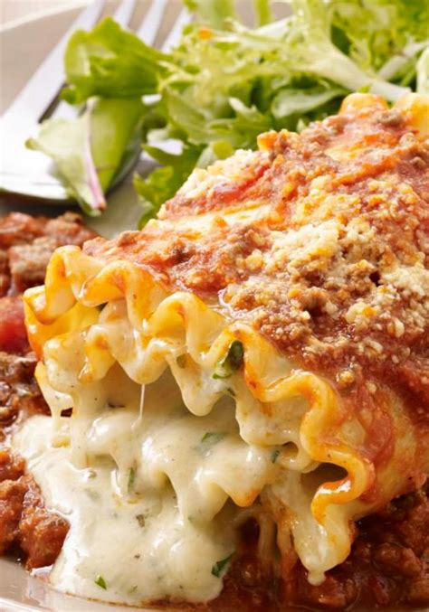 Creamy Lasagna Roll Ups Creamy Cheese Pasta Sauce And Ground Beef
