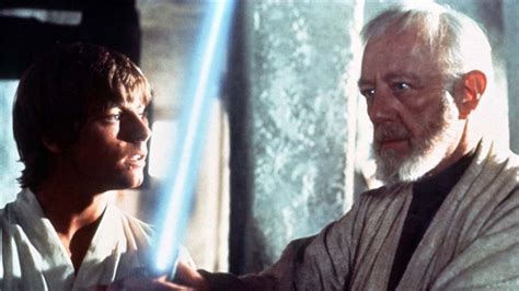 Mark Hamill Explains Why Luke Skywalkers Cut Star Wars