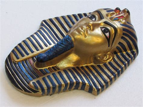 3d Bas Relief Mask From Mummy Of Old Egyptian Pharaoh Etsy