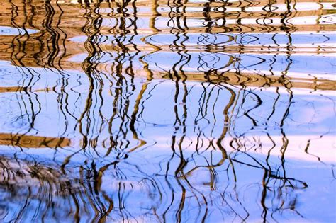 Pin By Helen T On Reflections In Water Water Reflections Photo Art