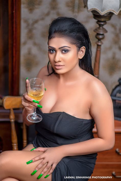Piumi Hansamali Photos Goes Viral On Internet Ceylonface Actress Models