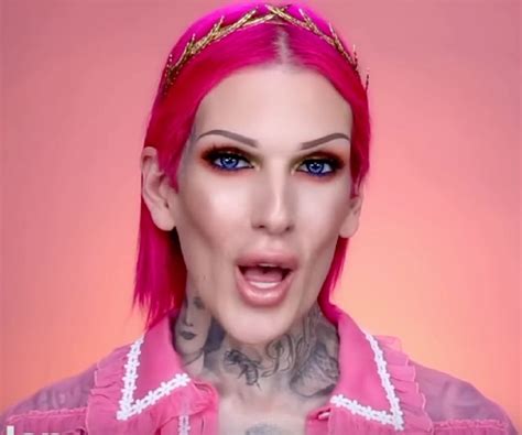 Another layered highlight using crystal. Jeffree Star - Bio, Facts, Family Life of This Famous Pop ...