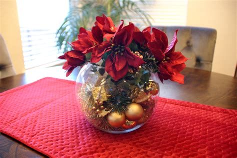 How To Create An Easy Holiday Centerpiece Low Cost Christmas Decor