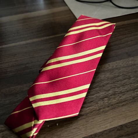 Harry Potter Gryffindor Tie Necktie Mens Fashion Watches