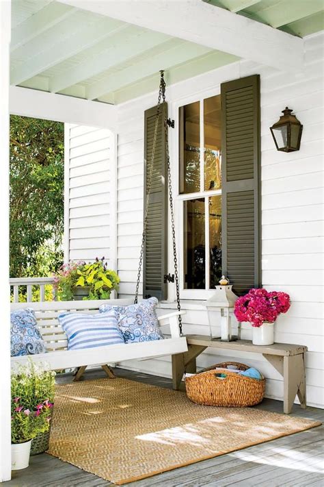 15 Pretty Ideas To Make Your Front Porch Welcoming And Cozy The Art