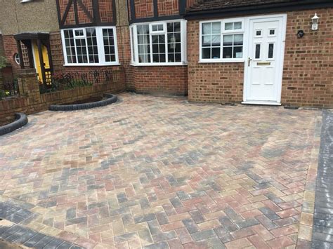Block Paving Driveway With Raised Flower Bed Edging Abbey Paving