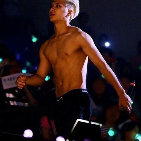 Nora (got7's cat), kunta and odd. Jackson abs | Jackson ️ | Got7 jackson, Jackson wang ...