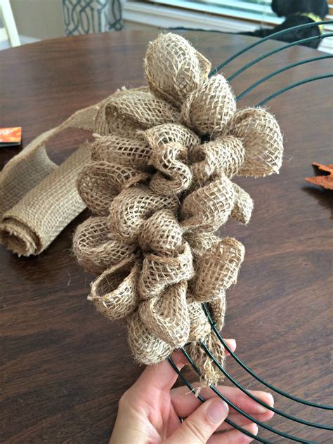 How To Make A Fall Burlap Bubble Wreath Sobremesa Stories Burlap