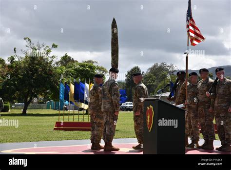 Schofield Barracks Hawaii Lt Col David Krzycki And Command Sgtmaj