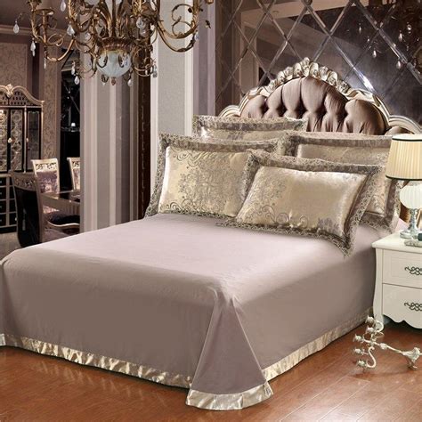 Coffee Jacquard Luxury White Silver Bedding Set Queenking Size Bed Se