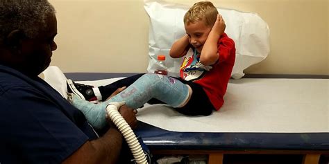 This Kid Had The Best Response To Getting His Cast Off The Daily Dot