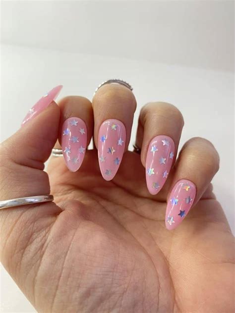 20 Star Nail Designs You Need To Try Prada And Pearls