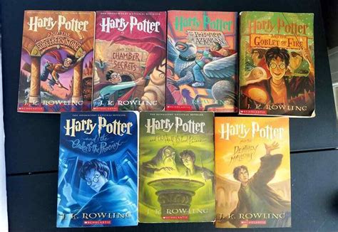 Harry Potter Books 1 7 Paperback Jk Rowlings In 2020 Harry Potter