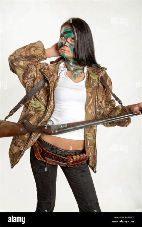 Girl With Gun Hi Res Stock Photography And Images Alamy