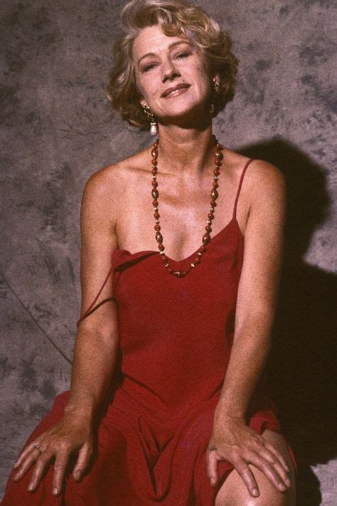 29 Rare Throwback Photos Of Helen Mirren Helen Mirren Dame Helen Helen Mirren Bikini