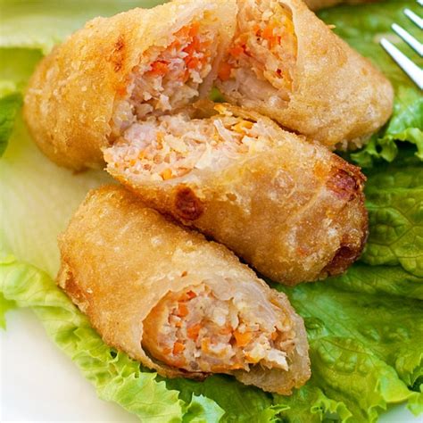 Using a slotted spoon to drain the liquid, place one heaping tablespoon of filling on each. Vietnamese Spring Rolls | Easy Delicious Recipes