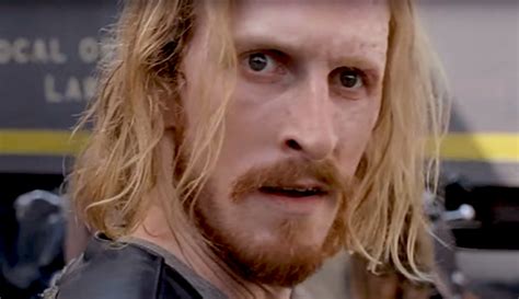 Dwight Discovers Daryls Missing In Walking Dead 711 Clip Skybound