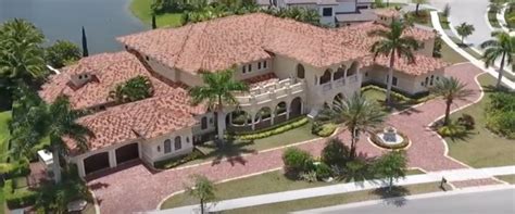 Urban On Xxxtentacions Mom Buys M Mansion He Planned To Get For Her
