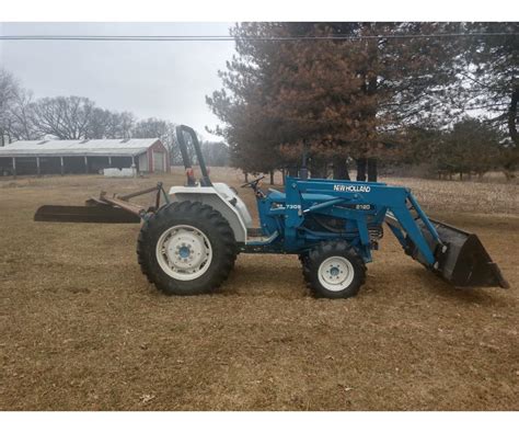 Country Auction Estate Of Troy Byrd New Holland Tractor Zero Turn