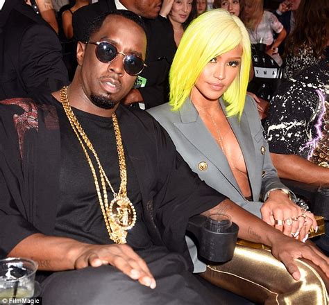 Diddy And Cassie Put On A United Front As They Pose At The Mtv Vmas After Getting Back Together