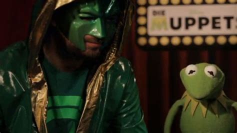 Rapper Marsimoto And Kermit Im Grün Duett Promiflashde
