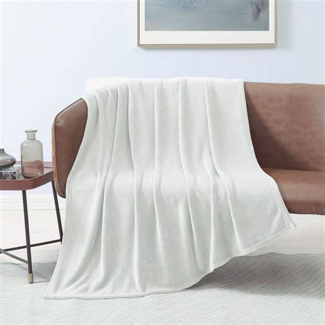 Premium Fleece Blanket King Size White Lightweight Cozy Luxury Soft Bed
